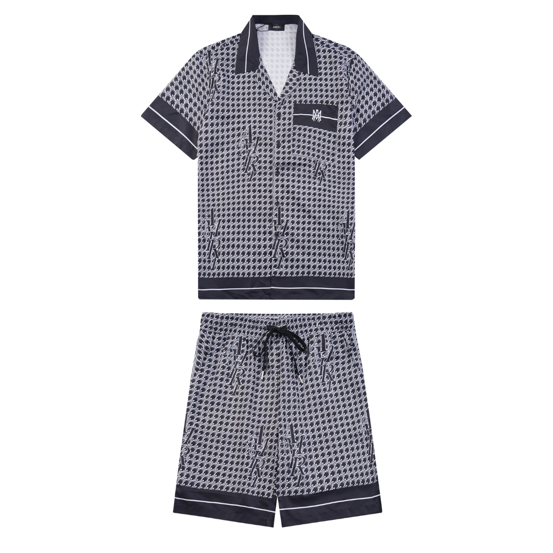 Ensemble Short Amr Staggard Silk