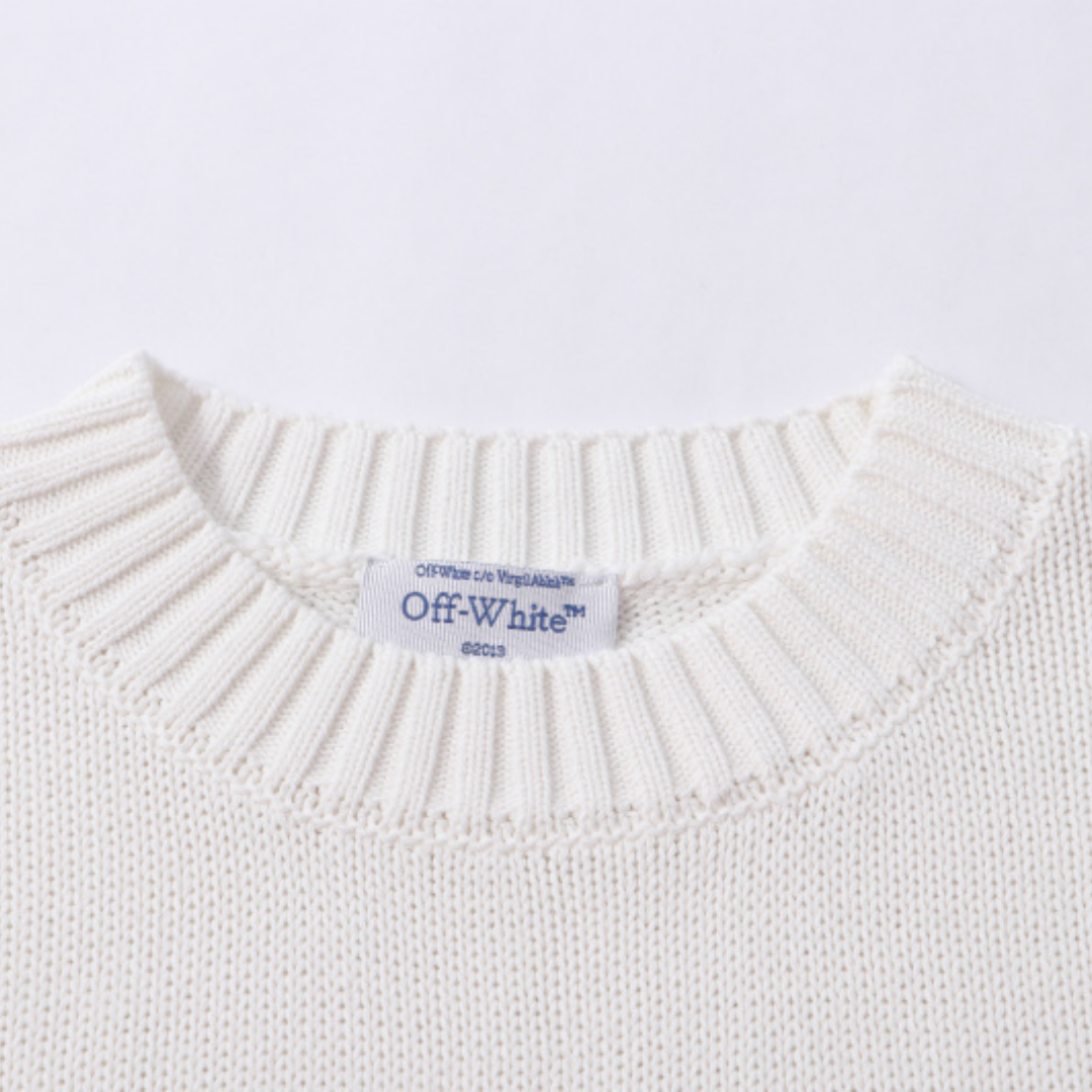 Pull Off-W Monogram