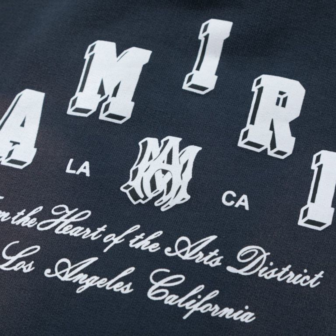 Short Amr Monogram