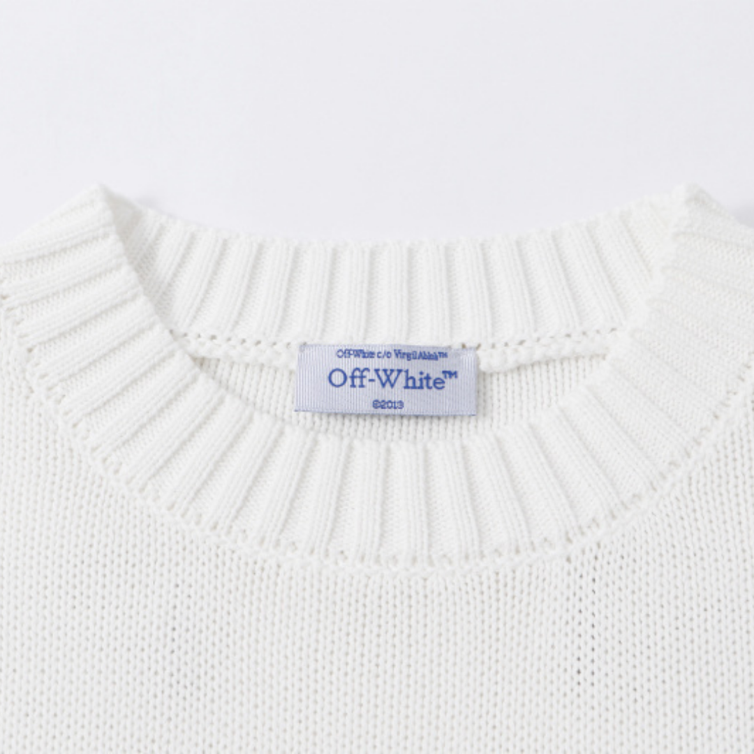 Pull Off-W Monogram