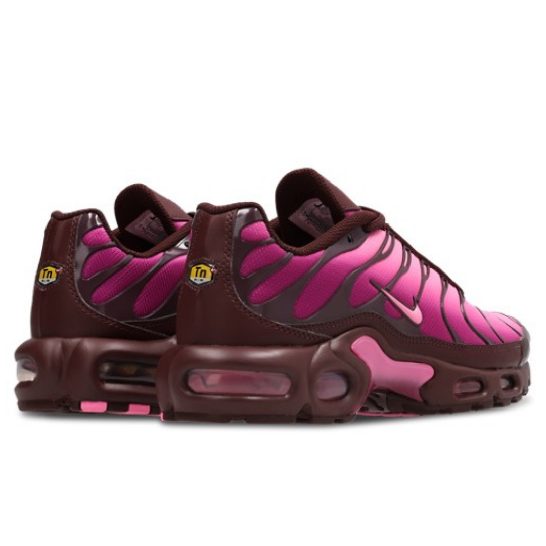 TN Burgundy Crush Rose