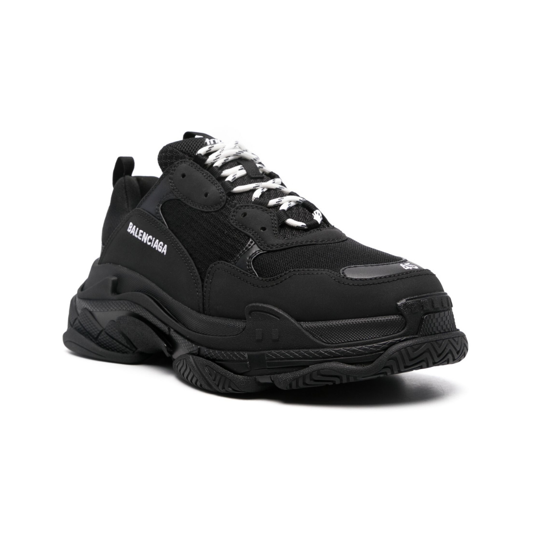 Triple S Noir
