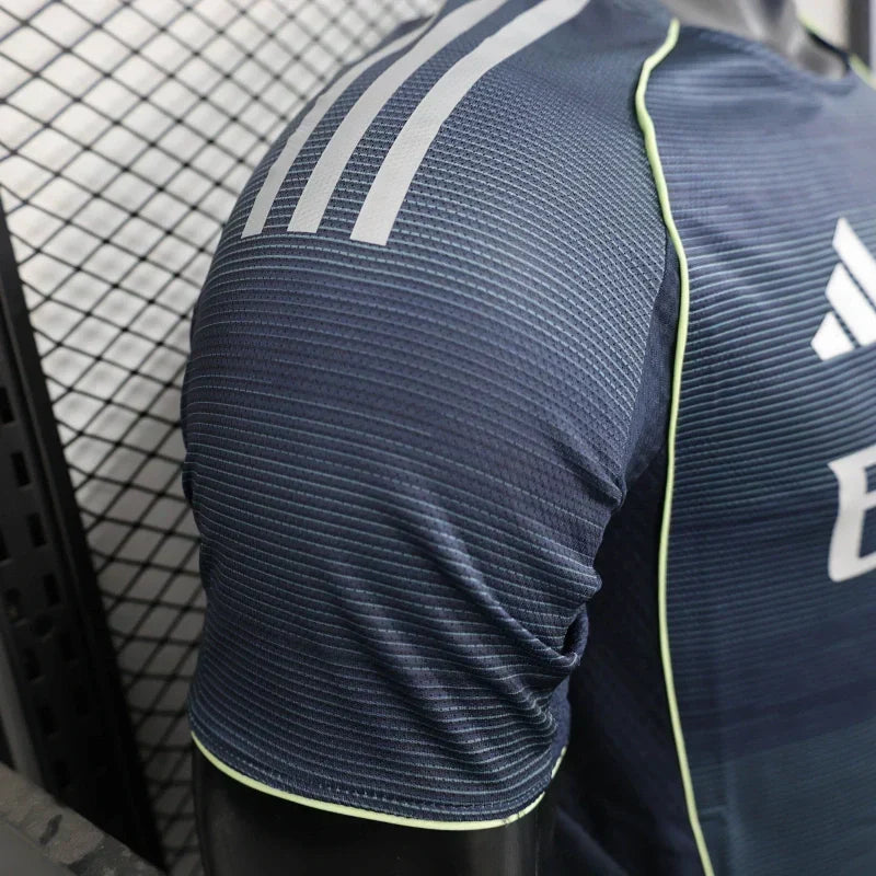 Maillot Real Madrid 2025/2026 Away