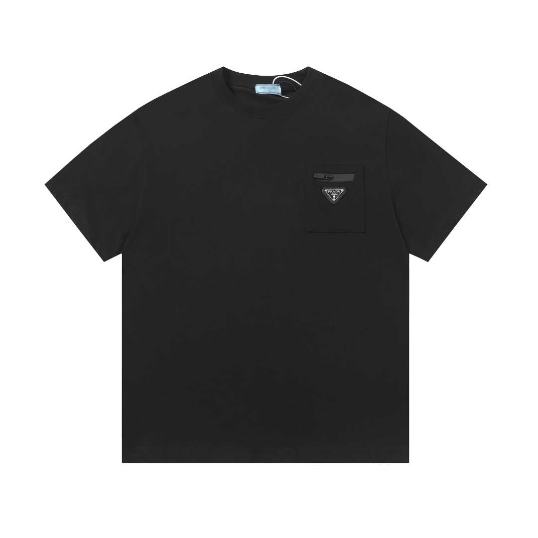 T-Shirt Monogram Pocket Badge