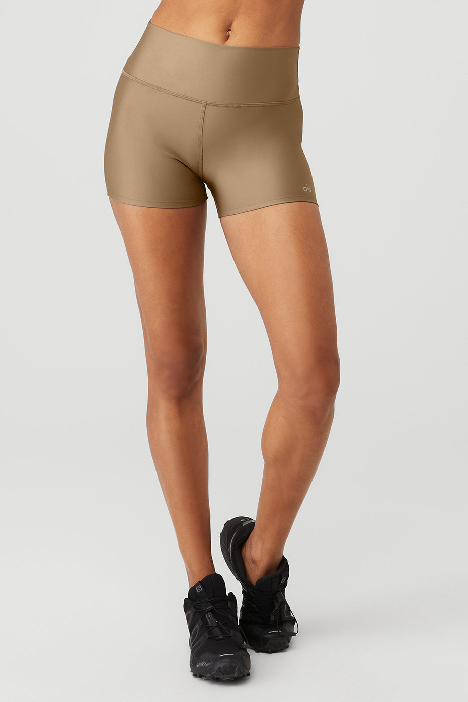 Airlift High-Waist 3 Short