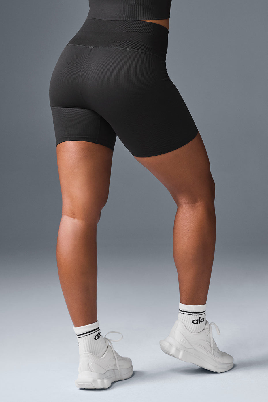 Ribbed Seamless Favorite 5 Inch Short