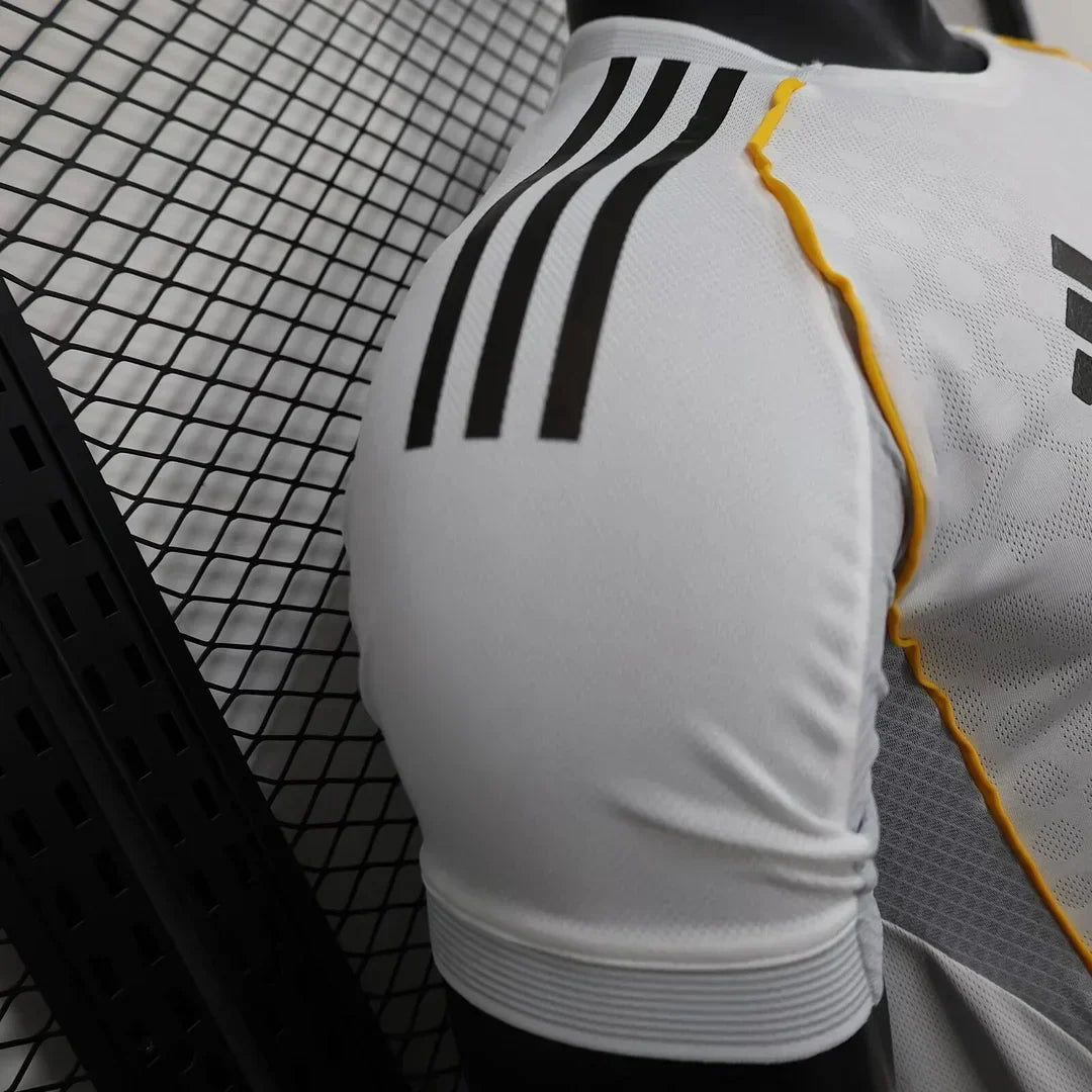 Maillot Real Madrid 2025/2026 Home