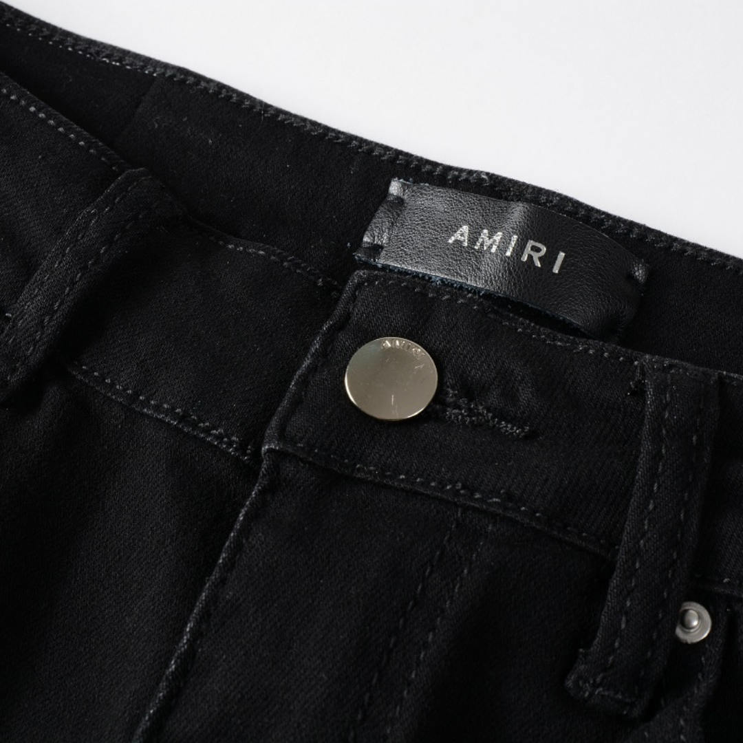 Jean Amr Noir Bones