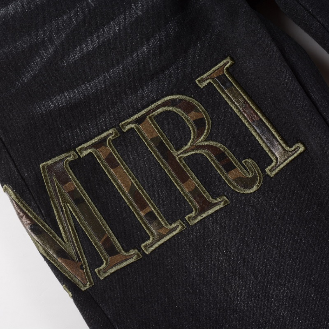 Jean Amr Applique Denim