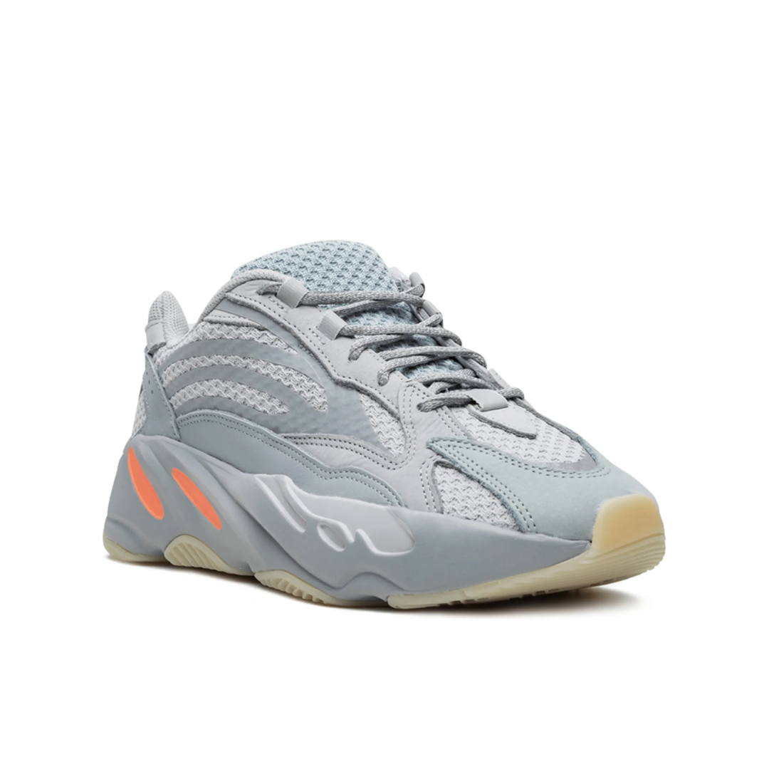 YZY 700 V2 Inertia