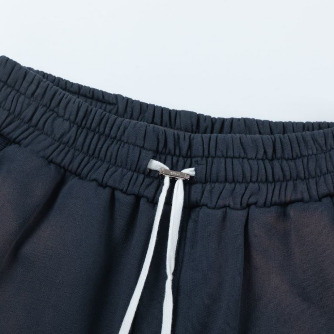 Short Amr Monogram