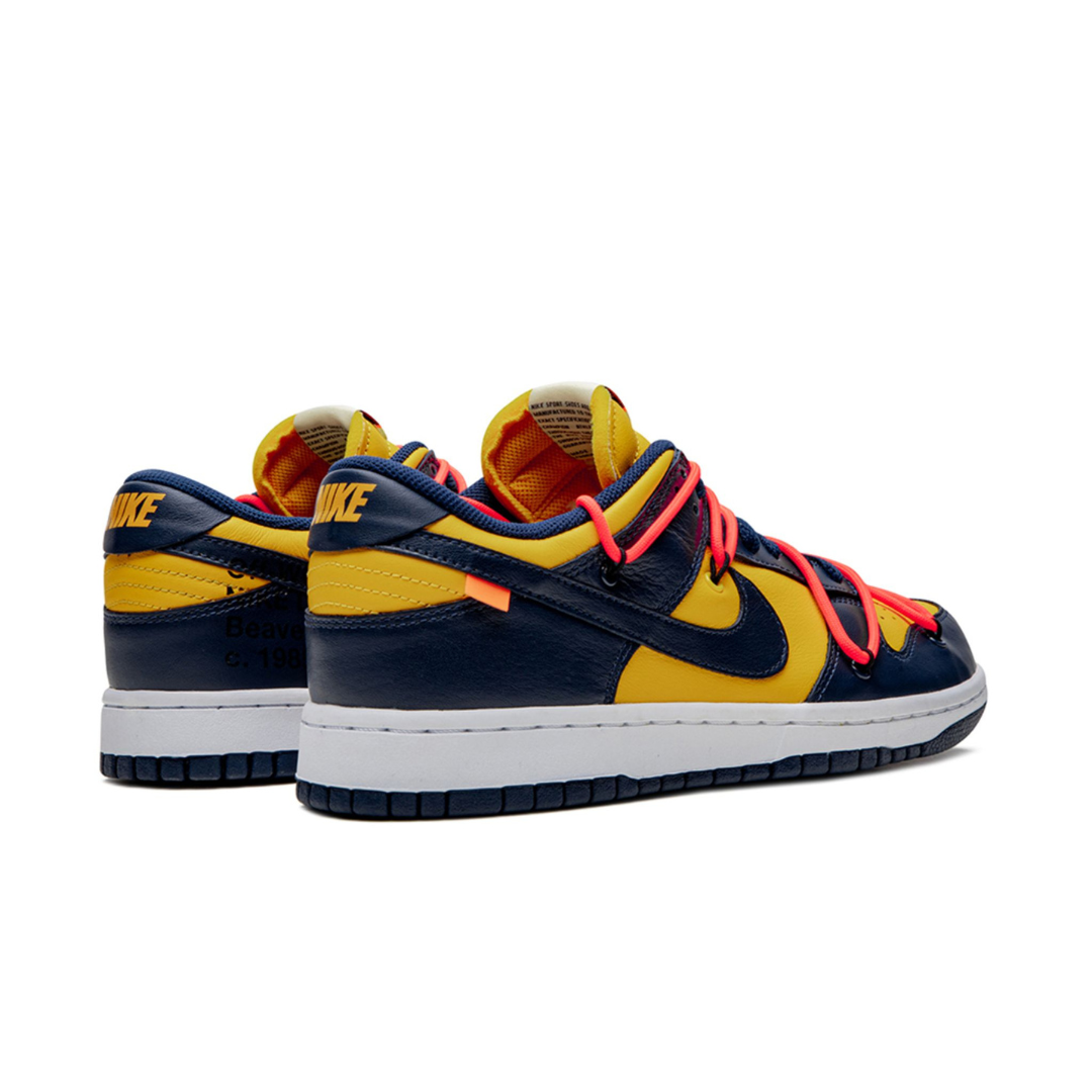 Dunk Off University Gold