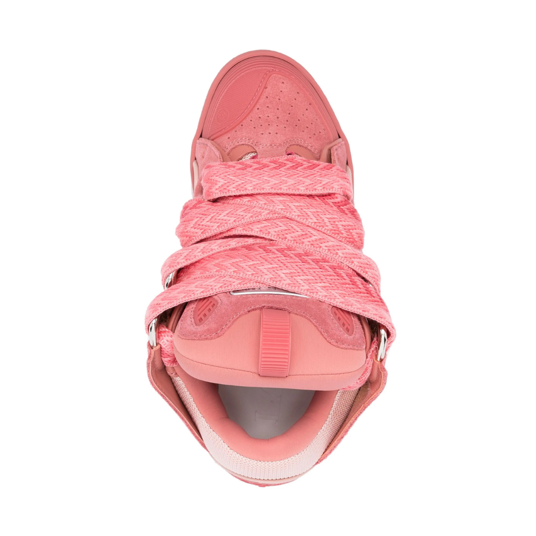 Curb Rose
