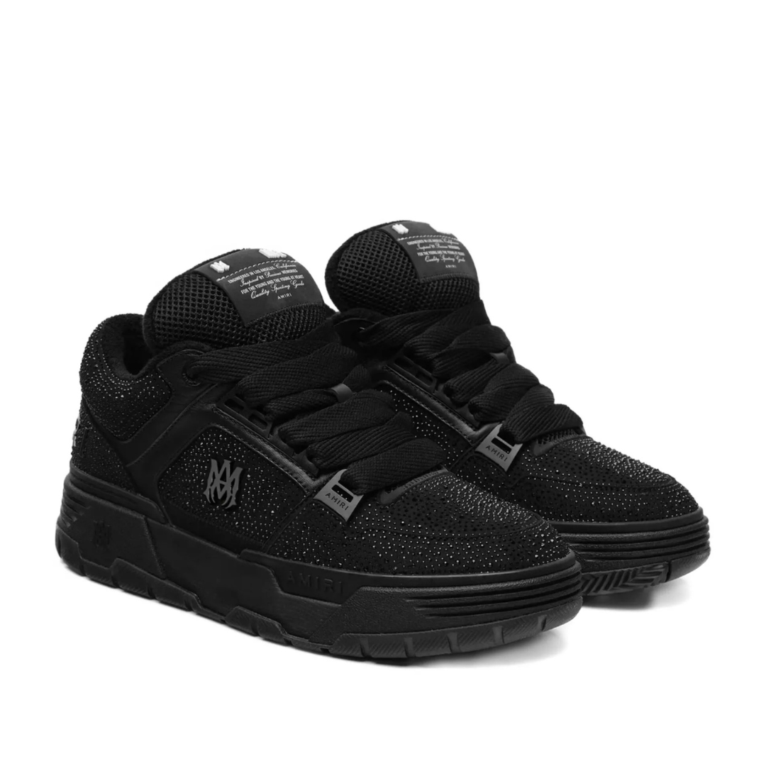 M.A Panelled Triple Noir