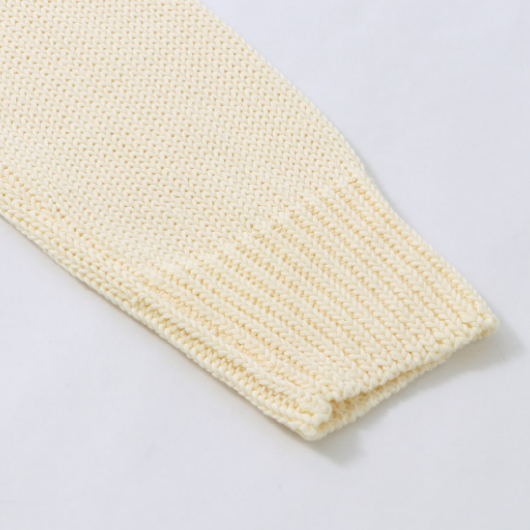Pull Off-W Monogram