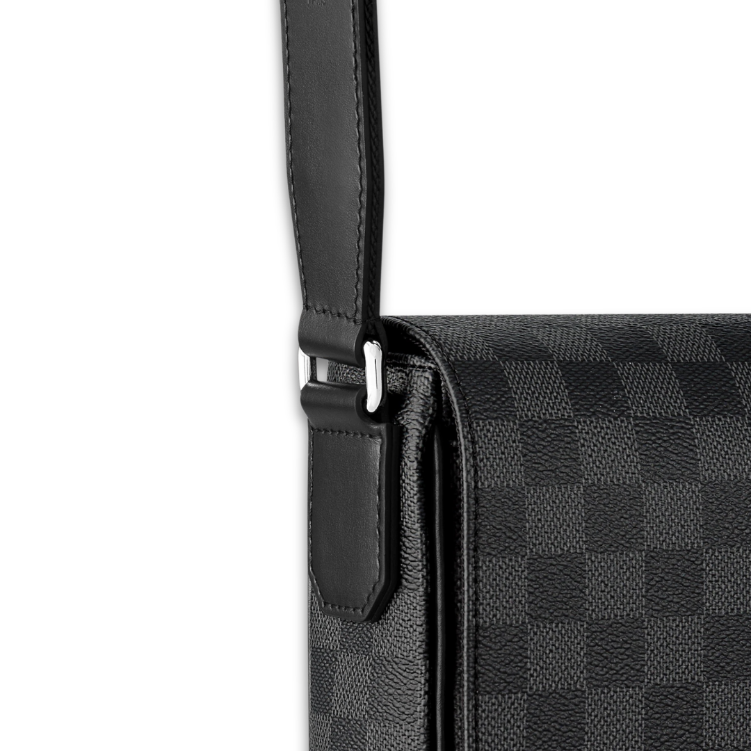Sac Messenger PM