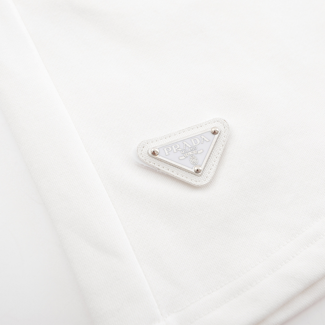 Ensemble Short Monogram