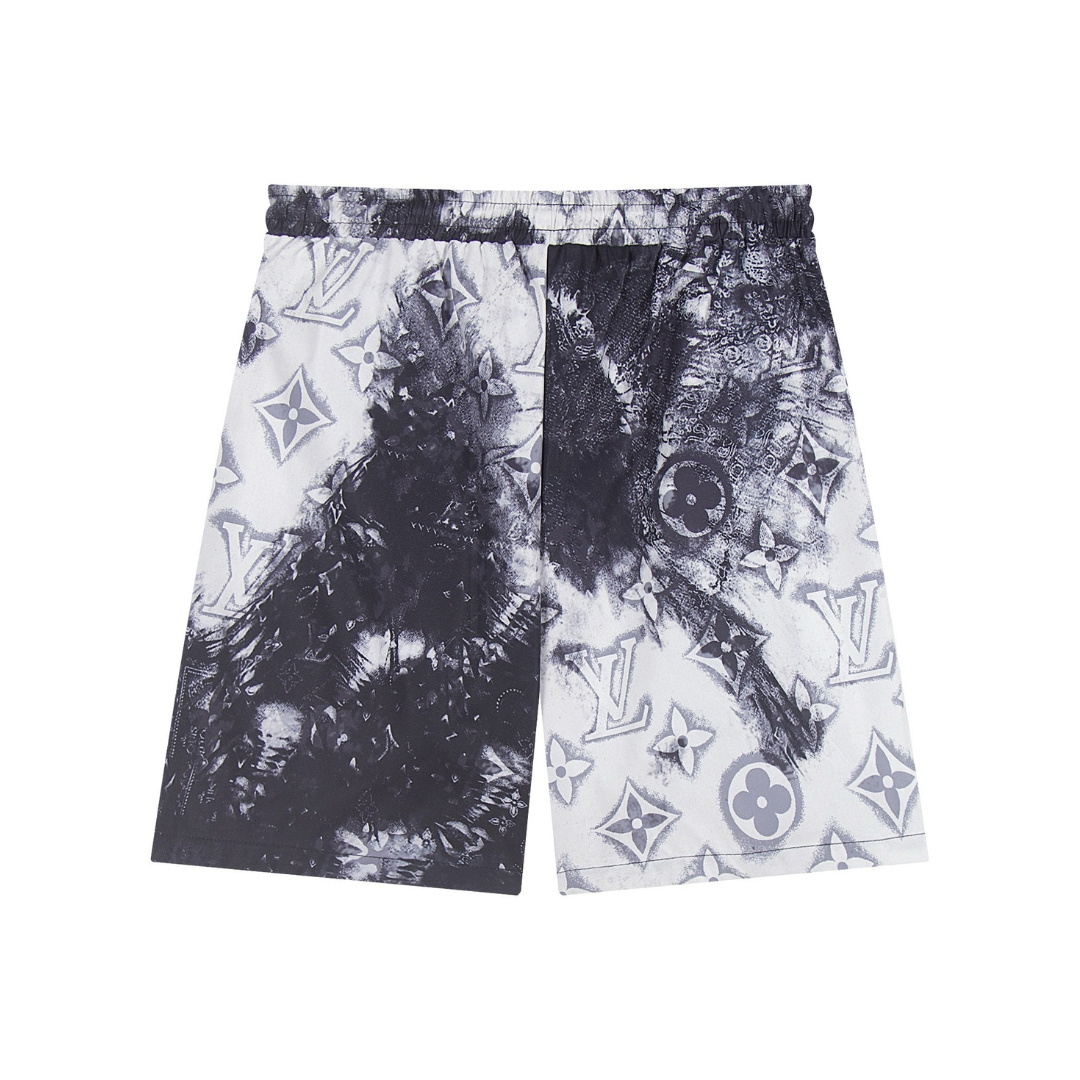 Short Monogram Graphic