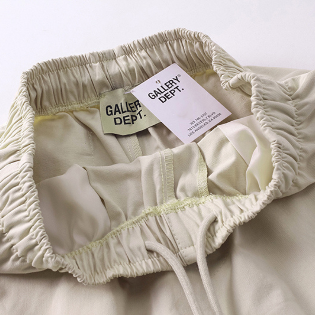Ensemble Short Gallery Dpt.
