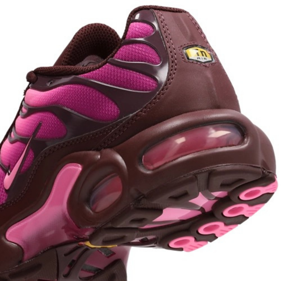 TN Burgundy Crush Rose