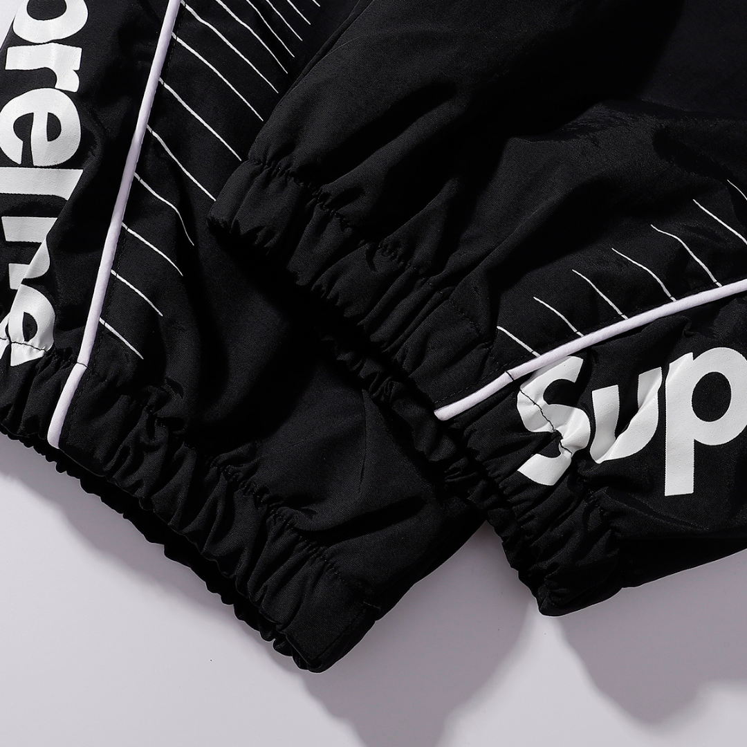 Survêtement Supreme