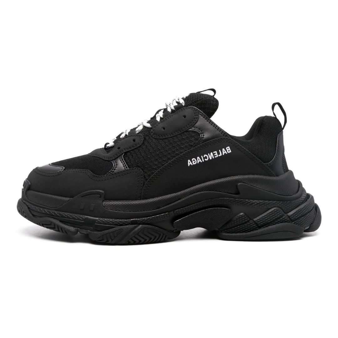 Triple S Noir