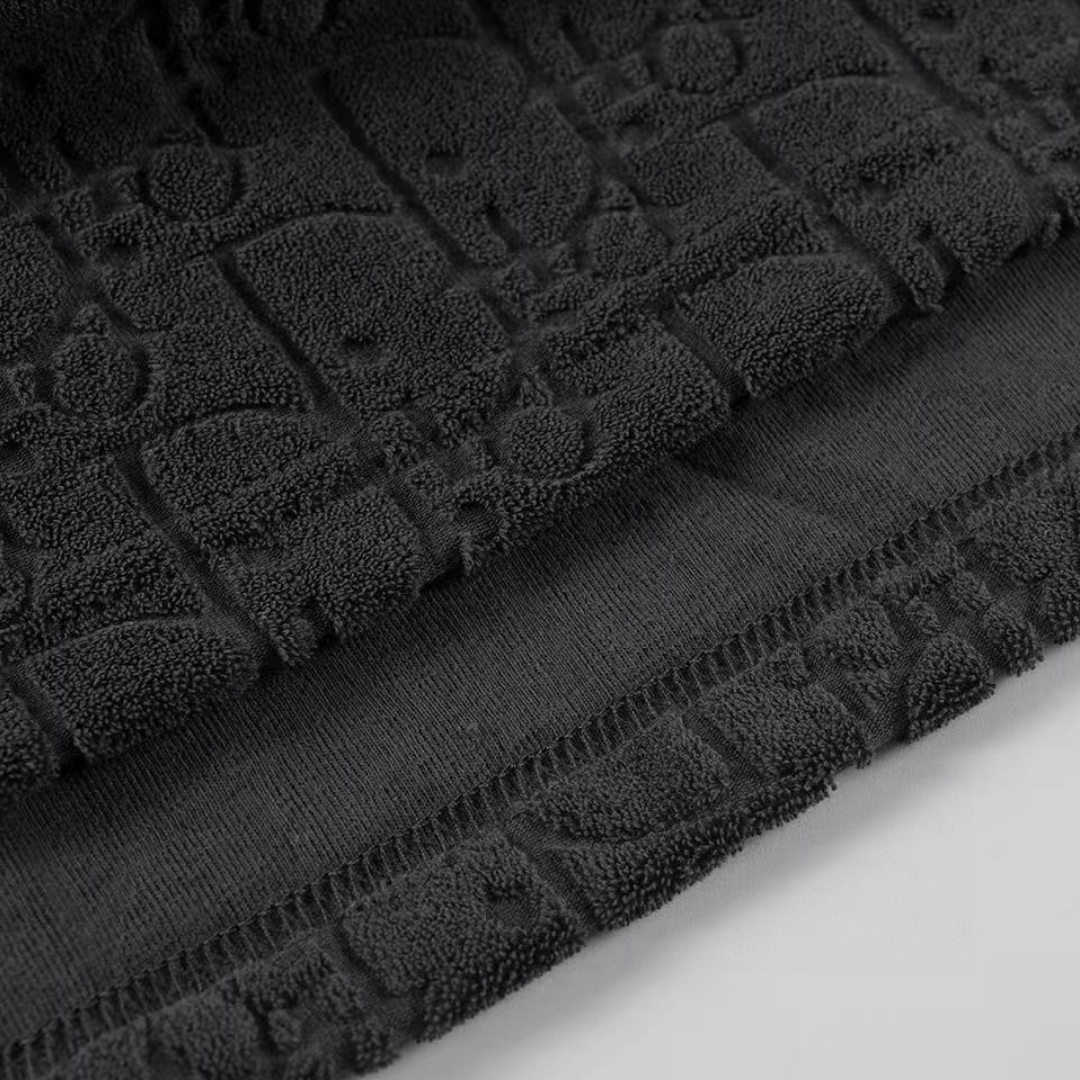 Ensemble Short Monogram