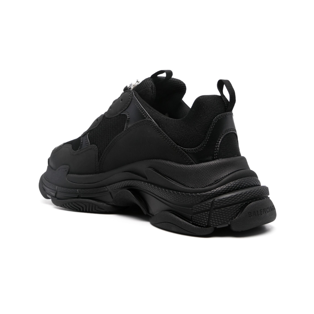 Triple S Noir