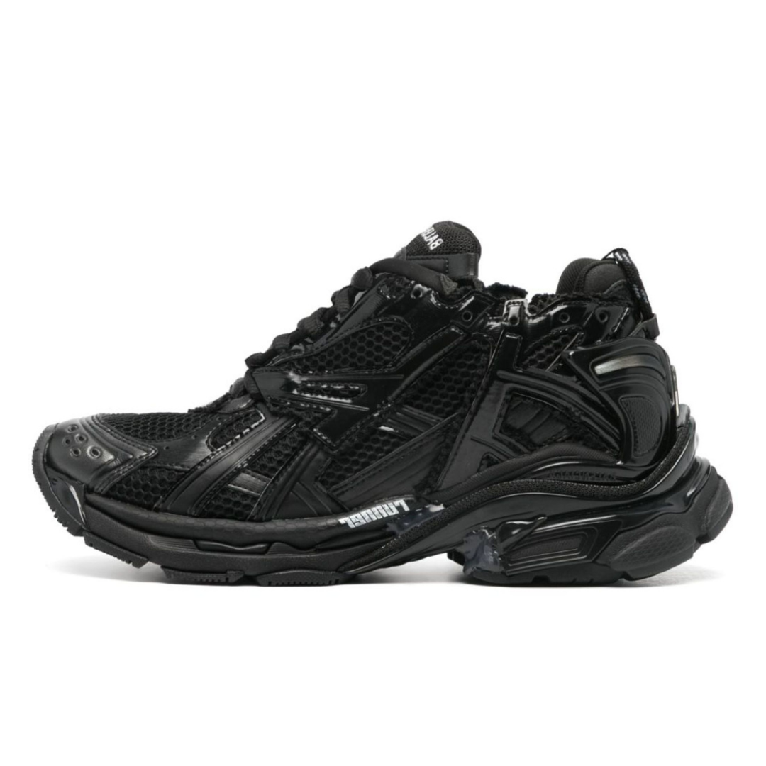Track Runner Noir