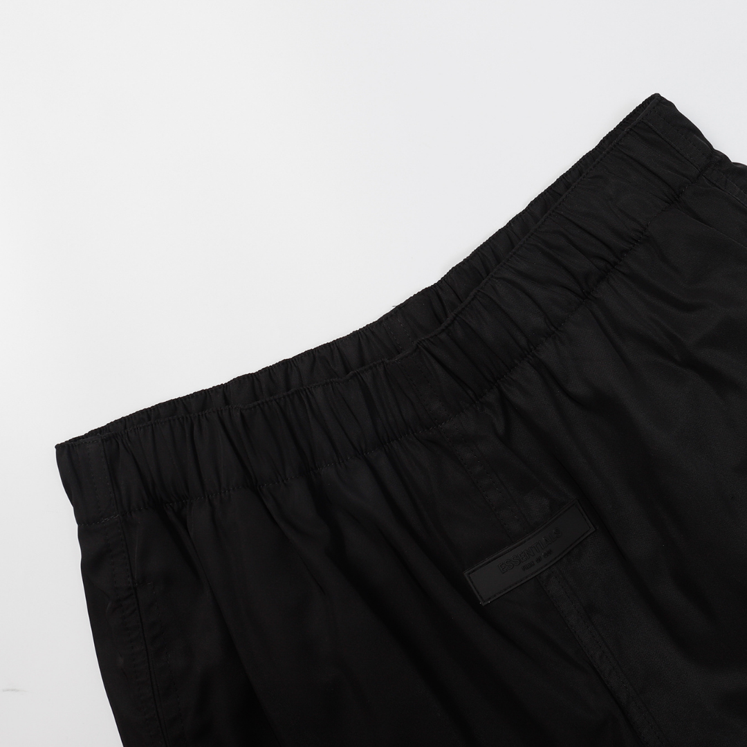 Short Essentials Swim