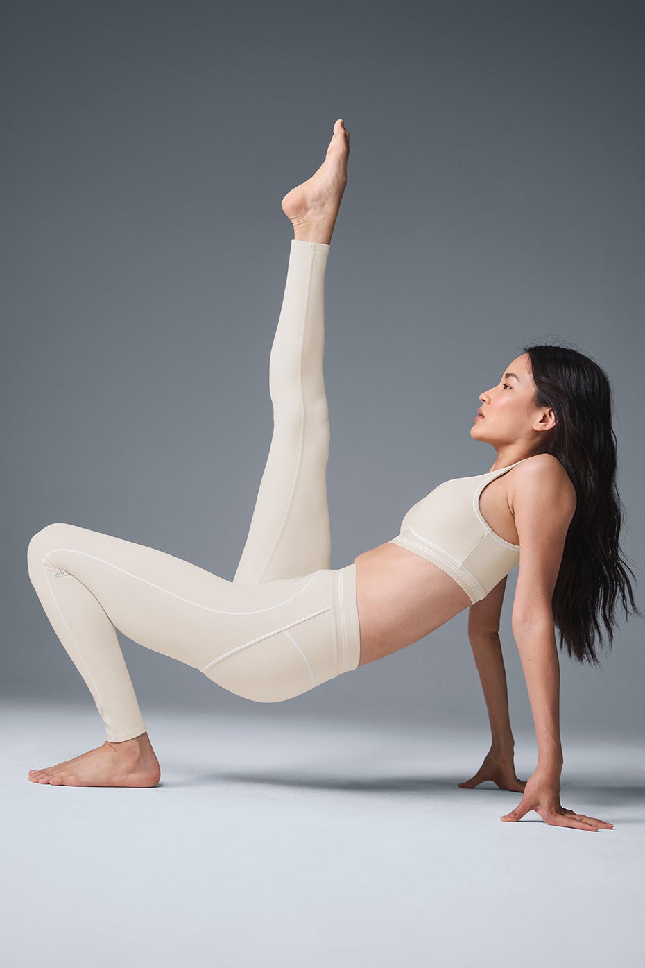 High-Waist Heart Throb Airbrush Oatmeal Legging