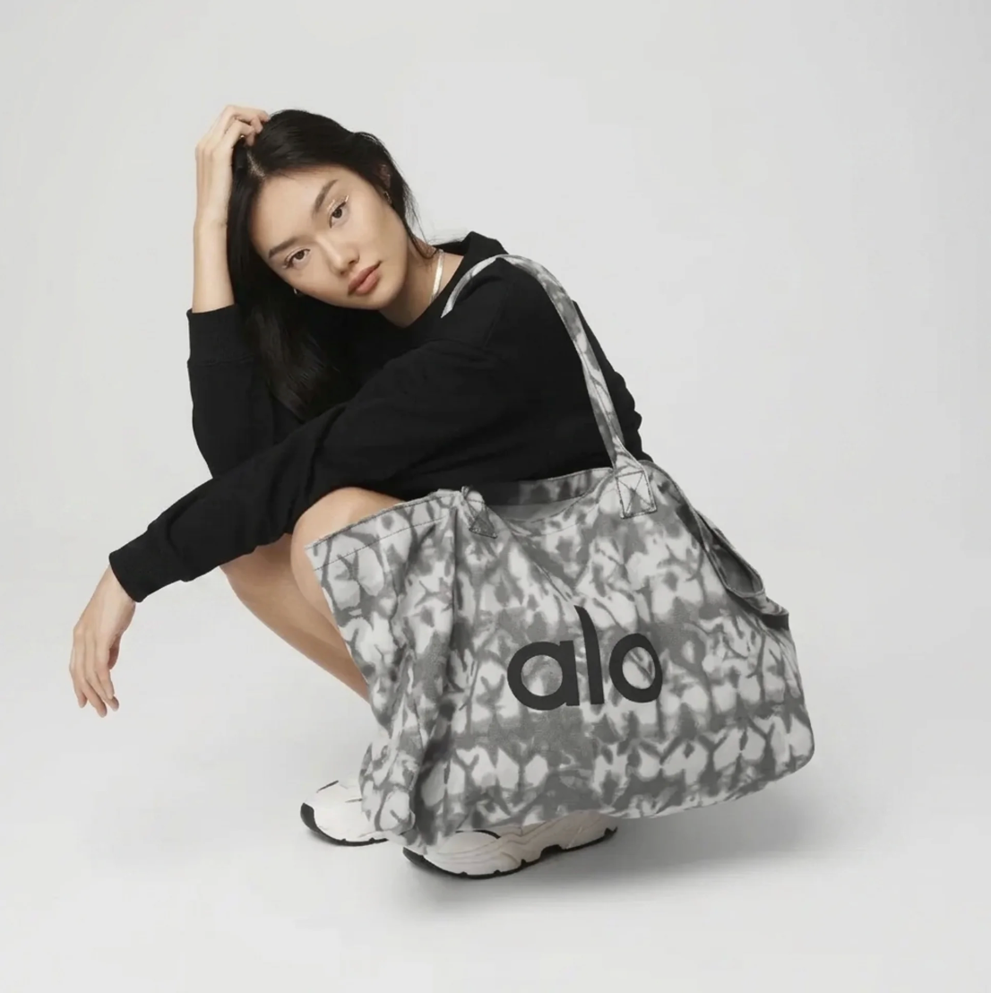 ALO Travel Bag