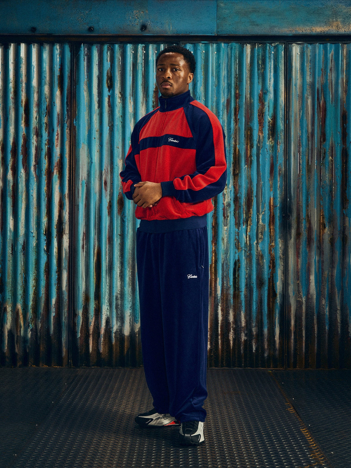Corteiz Pista Velour Track Jacket - Navy/Red