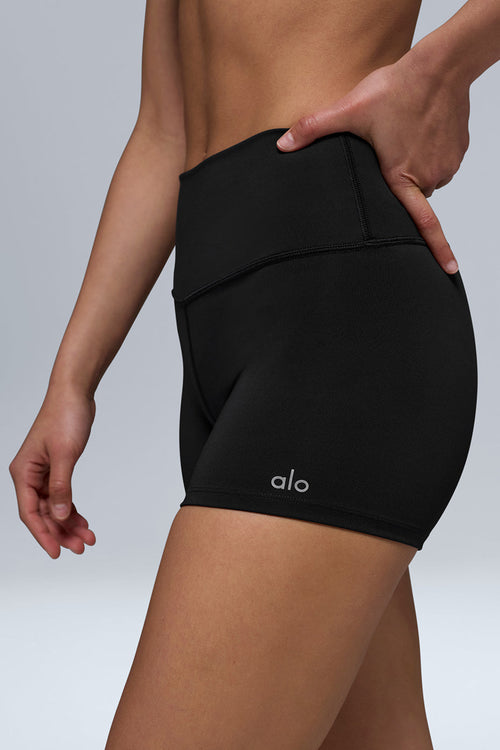Airlift High-Waist 3 Short