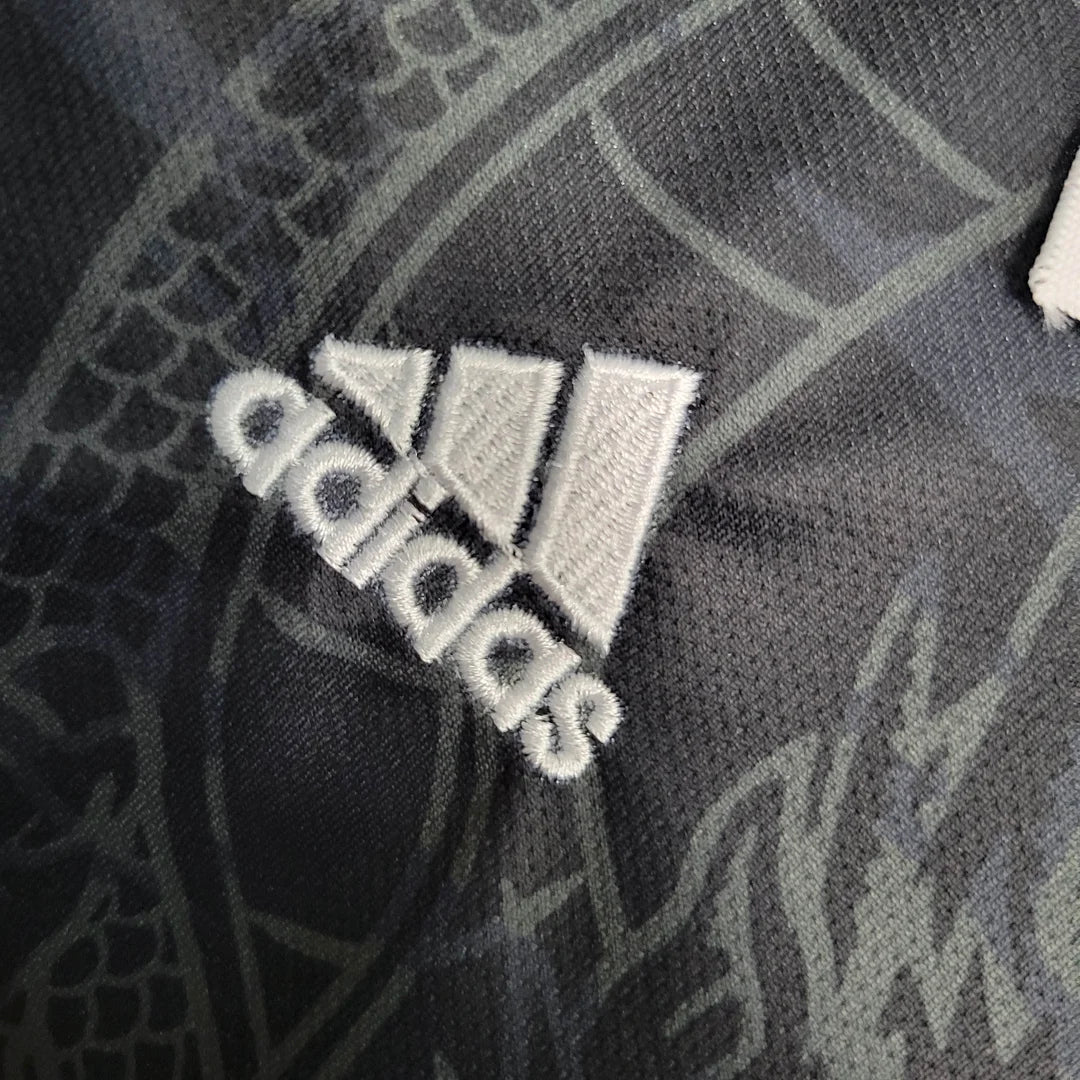 Maillot Real Madrid Dragón Negro Limited Kids Size