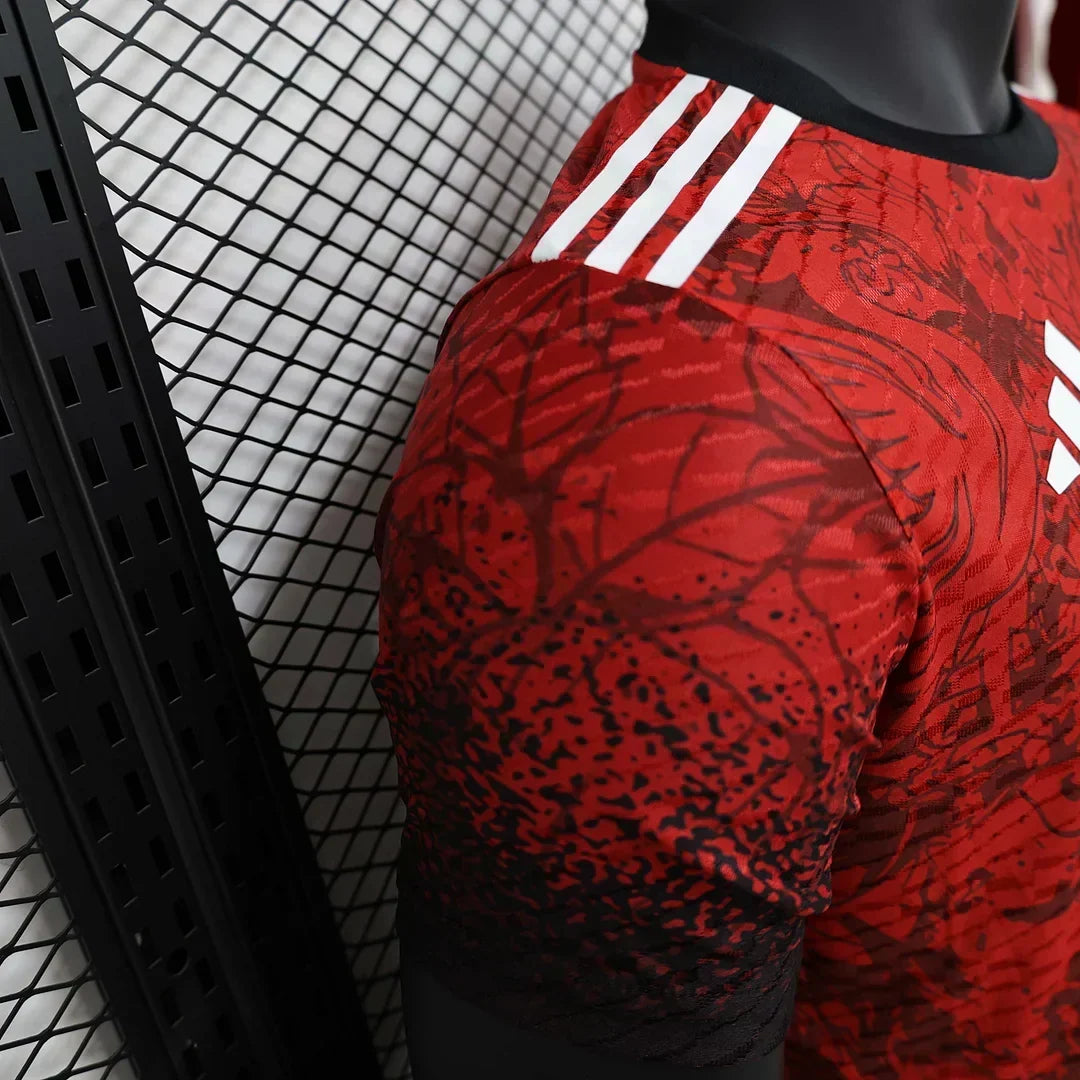 Maillot Liverpool Crowned Eagle Limited