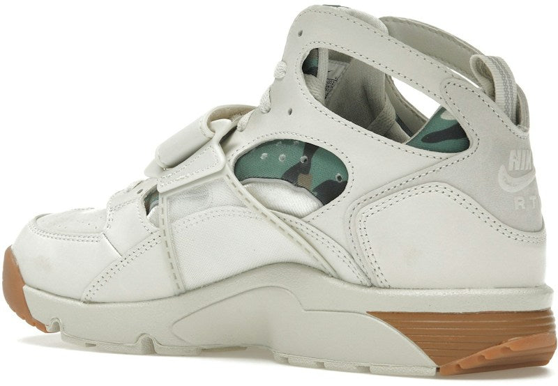 Nike Air Trainer Huarache Corteiz - Light Bone