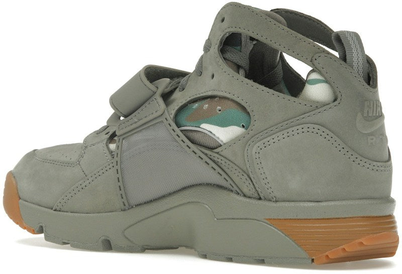 Nike Air Trainer Huarache Corteiz - Gully Grey