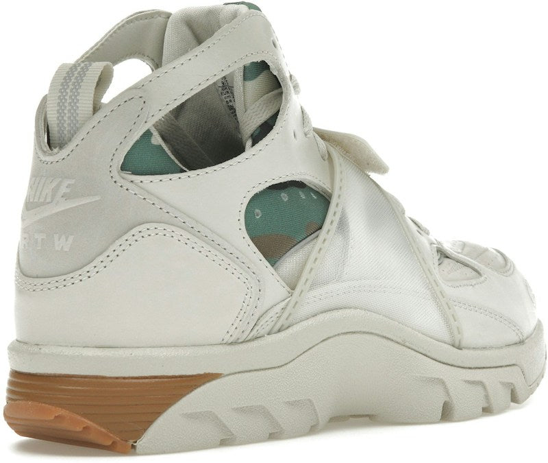 Nike Air Trainer Huarache Corteiz - Light Bone